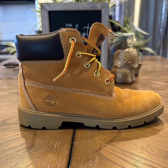 Timberland Kids Brown and Black Boots - Picture 5 of 10